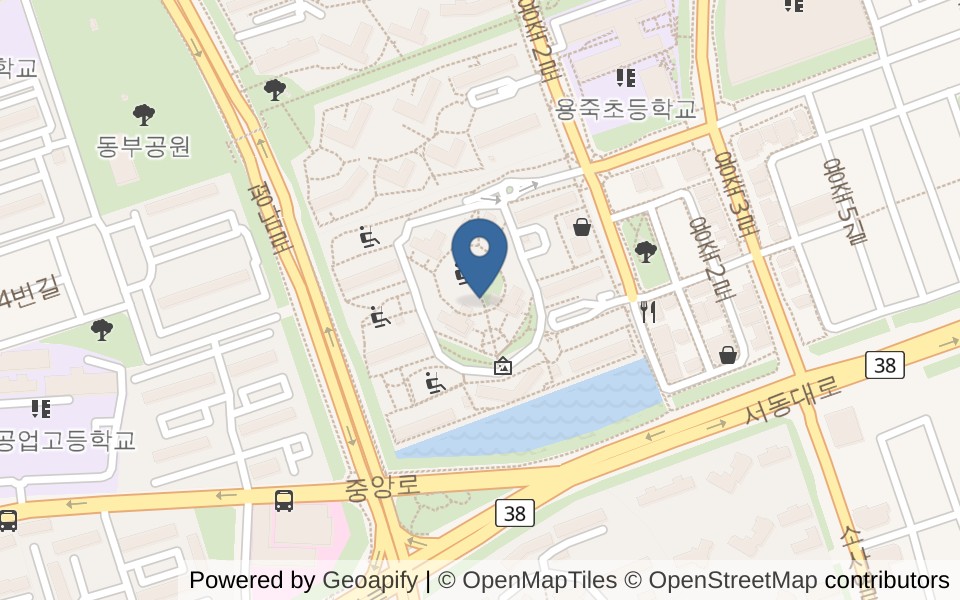 아이푸른 수영장 사진