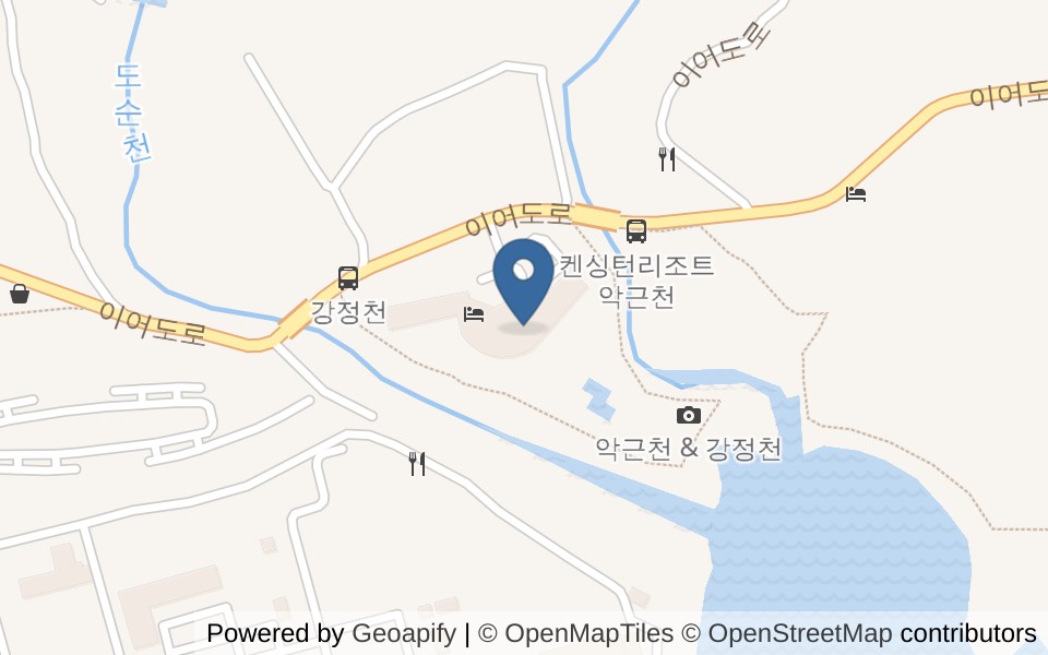 켄싱턴 수영장 사진